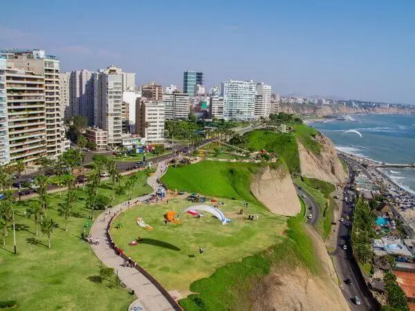 free walking tour miraflores lima